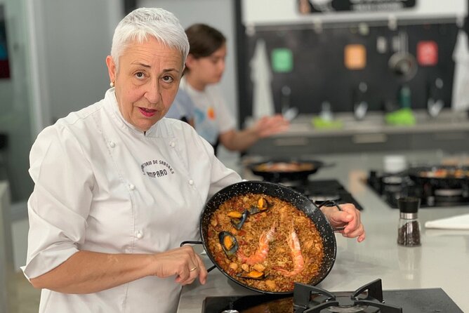 Paella Cooking Class in Malaga - Dietary needs and family suitability