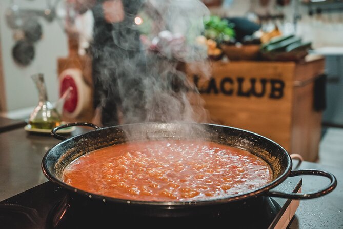 Paella Experience and Bottomless Wine in Barcelona - How authentic is the experience?