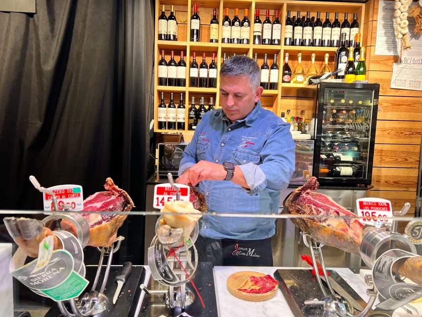 Palma authentically. Small group City tour with tapas - The old town beyond the obvious route