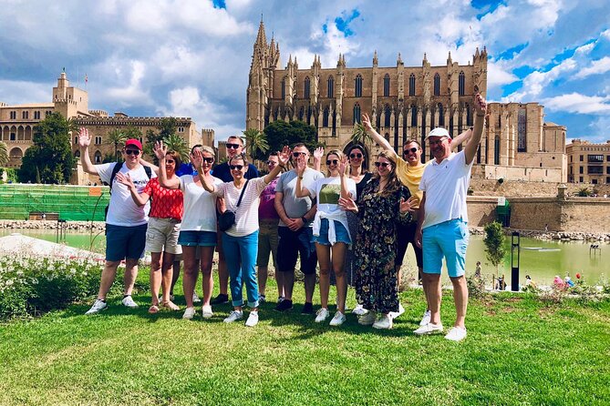 Palma de Mallorca Bike Tour with tapas - La Seu, Palma’s Gothic centerpiece