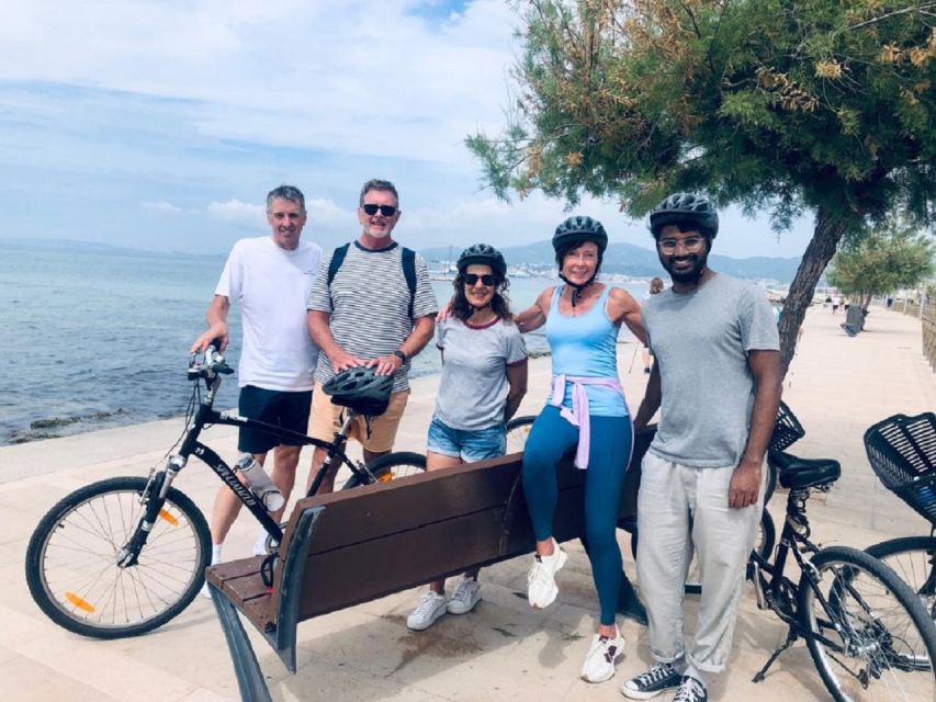 Palma de Mallorca: Guided Bicycle Tour with Tapas & a Drink - What the guides add to the ride