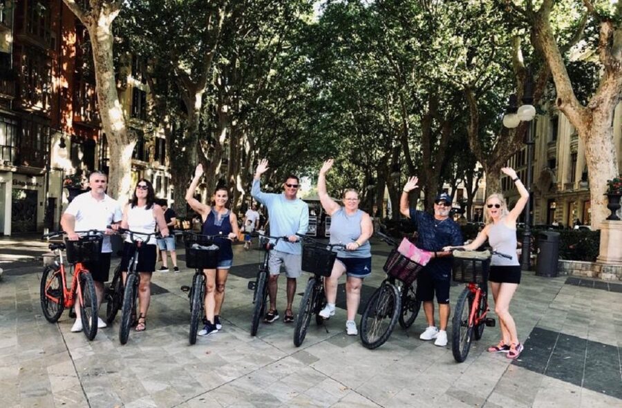 Palma de Mallorca: Guided Bicycle Tour with Tapas & a Drink - From Plaça de Cort to Passeig des Born