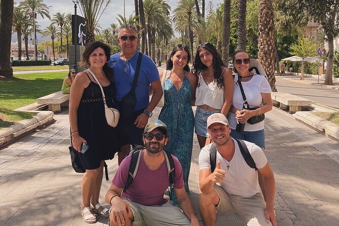 Palma Evening Tapas Walking Tour with Pinchos & Drinks - Sweet traditions at Ca’n Joan de s’Aigo