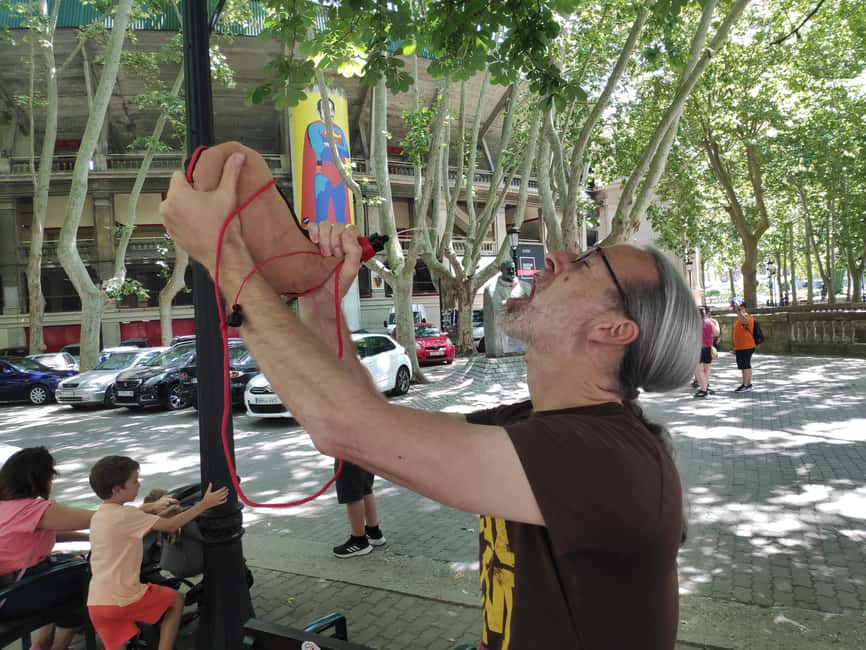 Pamplona: Pintxos Tasting Tour with Local Guide - Should you book it?