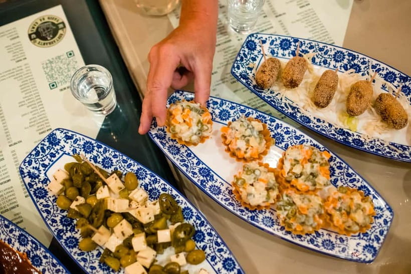 Panaji: Feni and Tapas Food Trail in Panjim - Why feni makes this Panjim walk different