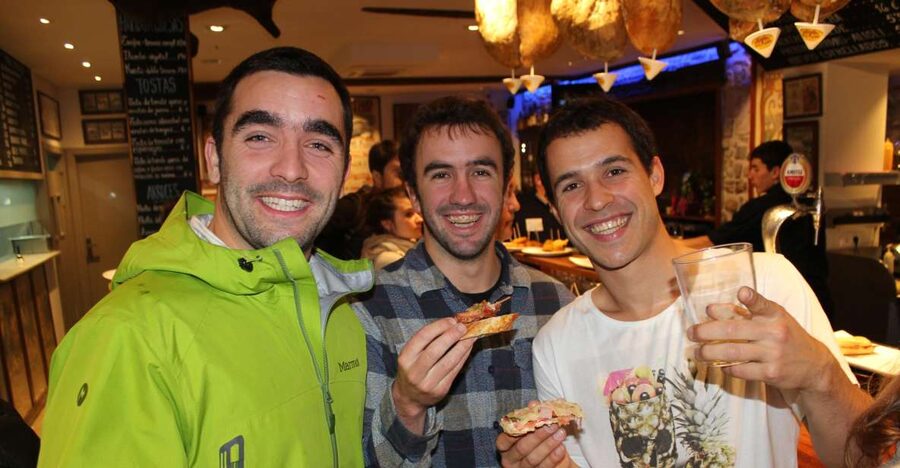 Pintxo tour with D.O wines in Bilbao - Five pintxos, five addresses, one Old Town route