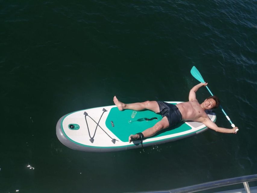 ponta da piedade 2h luxury charter with drinks and tapas - Drinks, tapas, and sunset comfort
