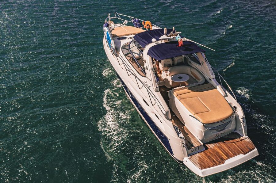 ponta da piedade 2h luxury charter with drinks and tapas - Languages, timing, and practical limits
