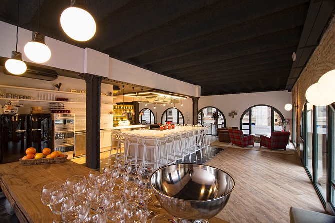Premium Cooking Class in Designer Loft: Paella & Spanish Tapas - Cooking Spanish classics inside a Barcelona loft