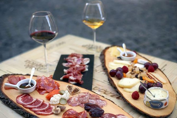 Premium Lisbon Wine and Tapas Tasting - Key points at a glance