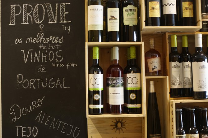Premium Lisbon Wine and Tapas Tasting - Five glasses, from vinho verde to Port