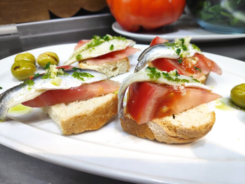 PREMIUM TAPAS TOUR: Paella, Market Tastings, and Winery - Practical details before you go