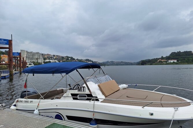 Private 6 Bridges Cruise with Tapas and Port Wine - Why this private Douro cruise feels different