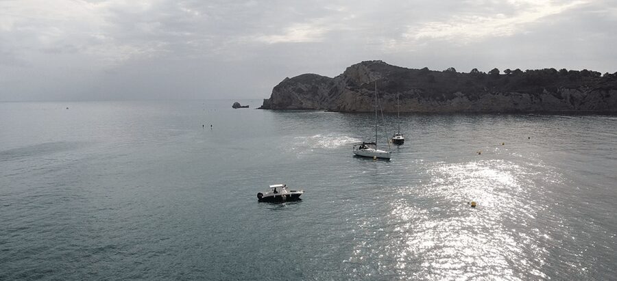 Private Boat Route with wine,ibérico Gourmet all incld 3hour - Cap Negre and the return to Dénia