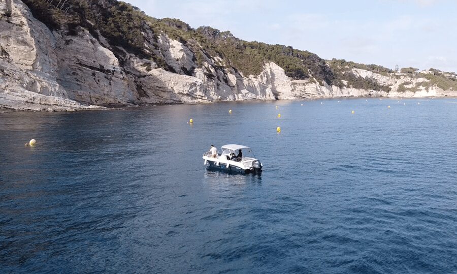 Private Boat Route with wine,ibérico Gourmet all incld 3hour - What the $510 price really covers