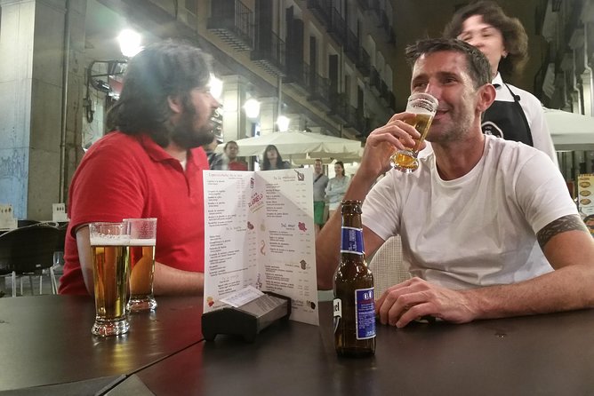 Private Food, Tapas & Wine Tour of Madrid with Customizable Menu All Included - A full hour in the Literary Quarter