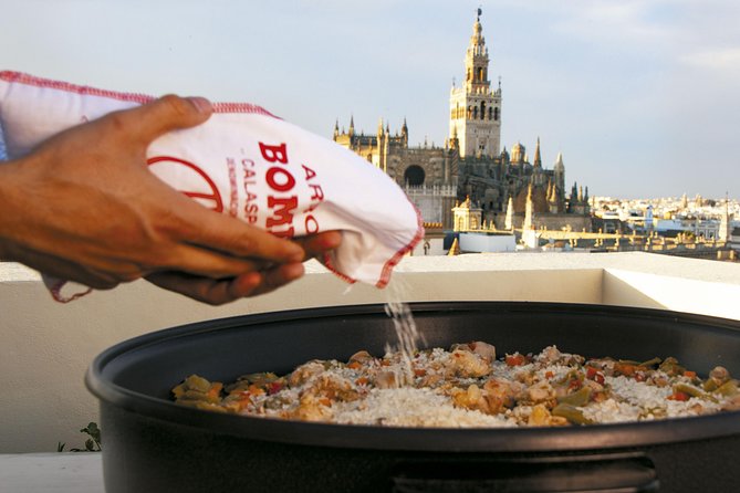 Private: Paella Cooking Class & 30-minute expert Q&A - Making an original Valencian chicken and vegetable paella