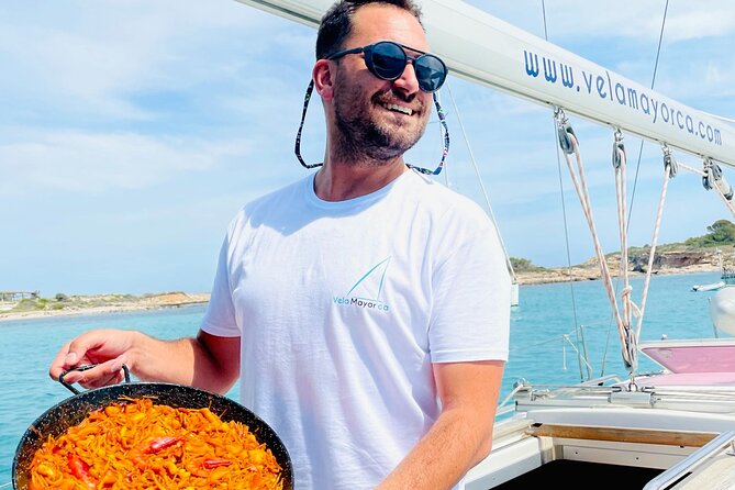 Private sailing with Paella and Tapas in Palma - Choosing between the Servus, Gambitero, and Trui