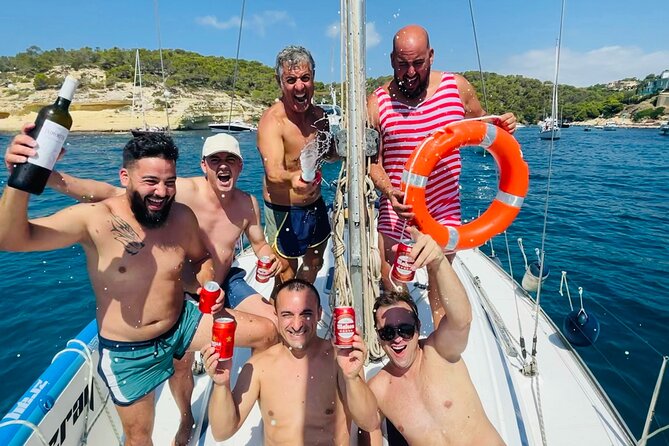 Private sailing with Paella and Tapas in Palma - Value for couples, families, and cruise passengers