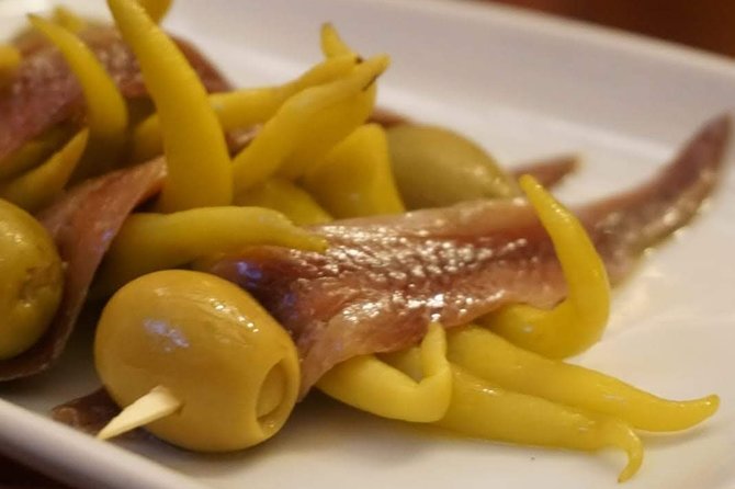 Private San Sebastian Highlights & Pintxos Tour - Practical details worth knowing