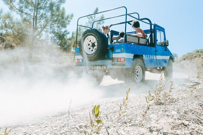 Private Sunset Hike, Tapas & Wine at Secret Beach - Walking down to Ursa Beach