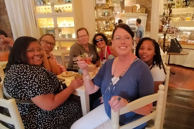 Private Tapas Walking Tour in Barcelona Modernist Area with Dinner included - The guides can make or break the night