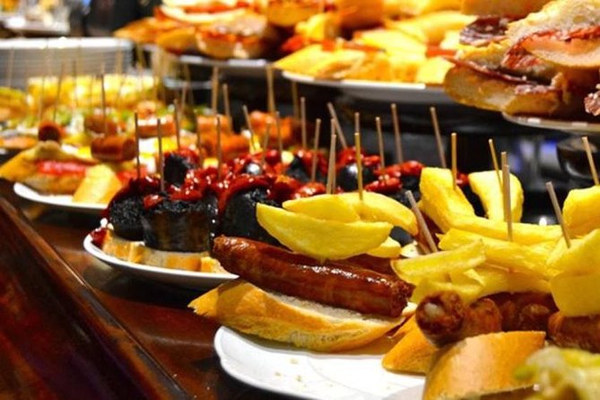 Private Tapas Walking Tour in Barcelona Old Town and Flamenco Show - What the private format changes