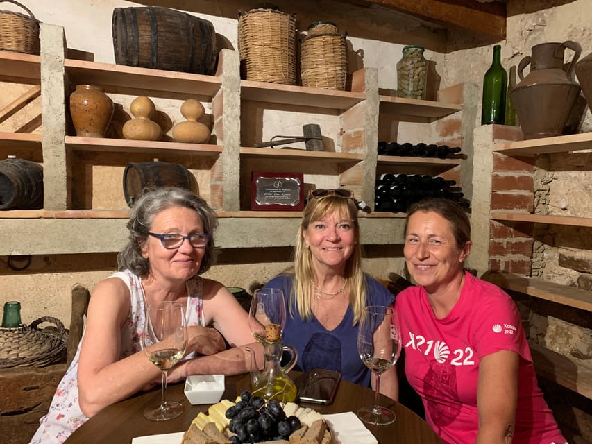 Private tour: Wine and tapas, experience real Mallorca - From Plaça d’Espanya to the Mallorcan countryside