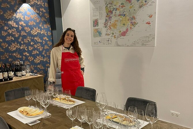 Rioja & Txakoli Wine Tasting in Bilbao with a Local Sommelier - Why the local bar advice matters