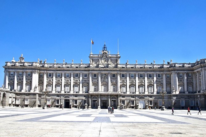 Royal Palace Madrid & Tapas Experience with Skip the Line Ticket - Who will enjoy this experience most?
