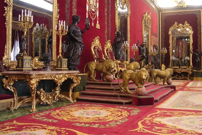 Royal Palace of Madrid Guided Tour and Flamenco Show with Tapas - Who will enjoy this Madrid combination?