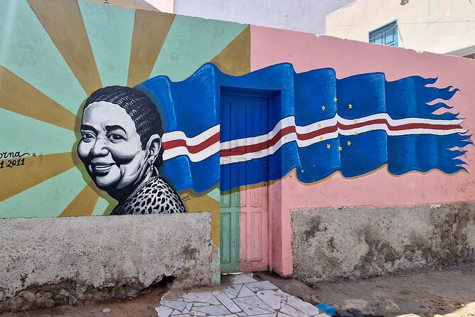 Sal island: Private Santa Maria City Tour, Street Art and Tapas - Walking Santa Maria’s painted streets