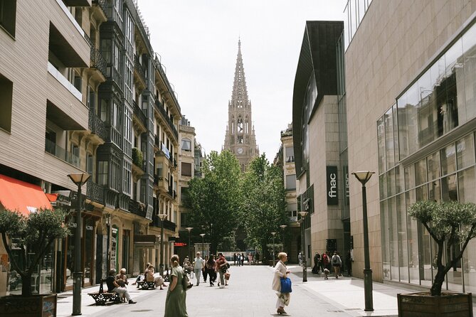 San Sebastian Centro Neighborhood Pintxos & Wine Tour - Dietary needs, walking, and the practical details