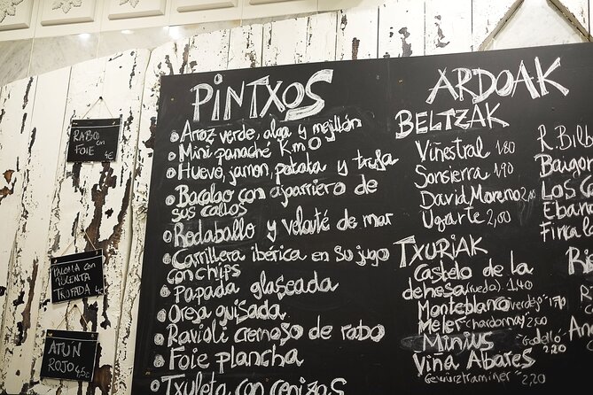 San Sebastian Evening Pintxo Tour with Wine - Group size, timing, and practical comfort