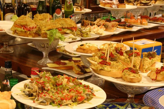 San Sebastian food tour: Pintxo tasting paired with Spanish wines - The drink pairings are part of the lesson