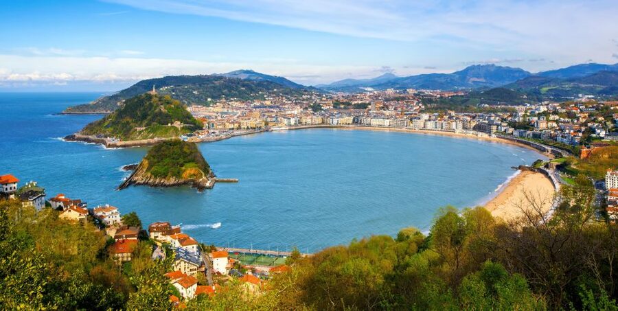 San Sebastian: Historical Walking Tour with Pintxo and Drink - How much of San Sebastián will you see?