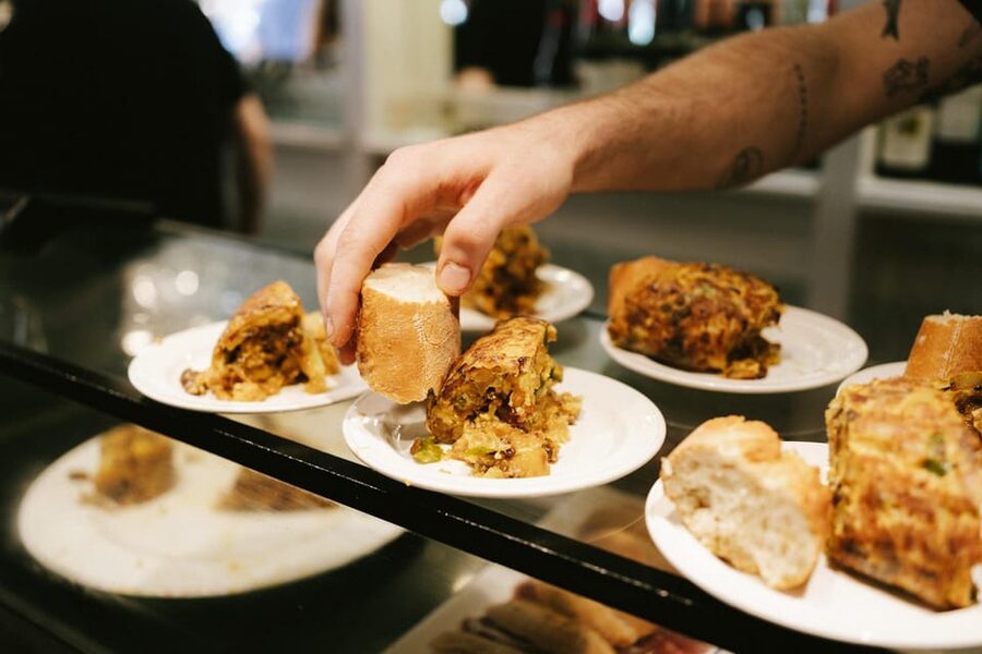San Sebastian Like a Local: Evening Pintxos Tour - Bar Antonio and the first food stop