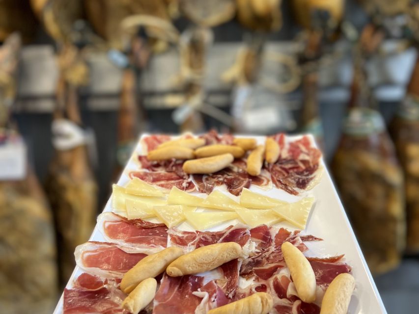 San Sebastian: Market, Pintxos and Wine Tasting Tour - Who will enjoy this most