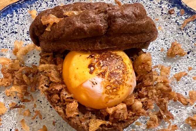 San Sebastian Pintxo Food, Wine & Market Foodie Tour(Small Group) - A private club reveals a different side of San Sebastián