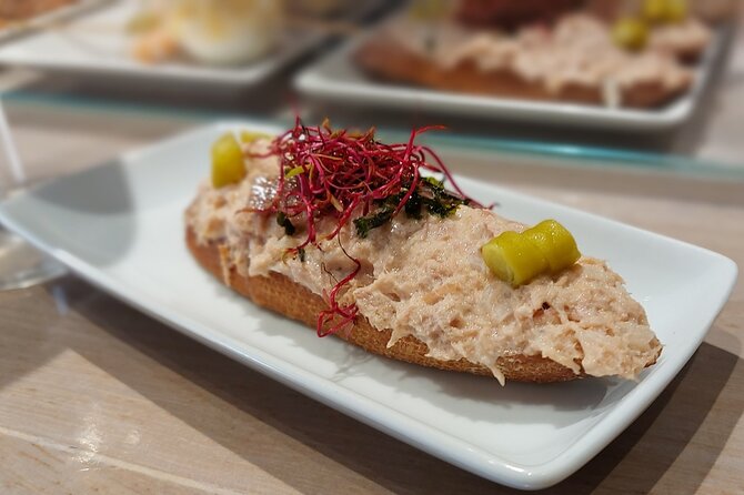 San Sebastián Pintxos Tour: Delicious Food, Drinks & Ambience - A tour shaped by your appetite and interests