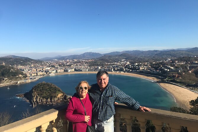 San Sebastian Private Tour, Pintxos & Winery Visit from Bilbao - San Sebastian in one focused hour