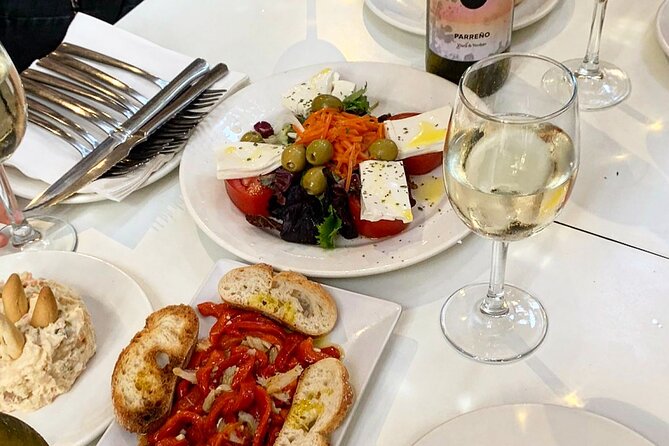 Savor Spain: Your Ultimate Tapas Tour Guide - A Valencia evening built around small plates