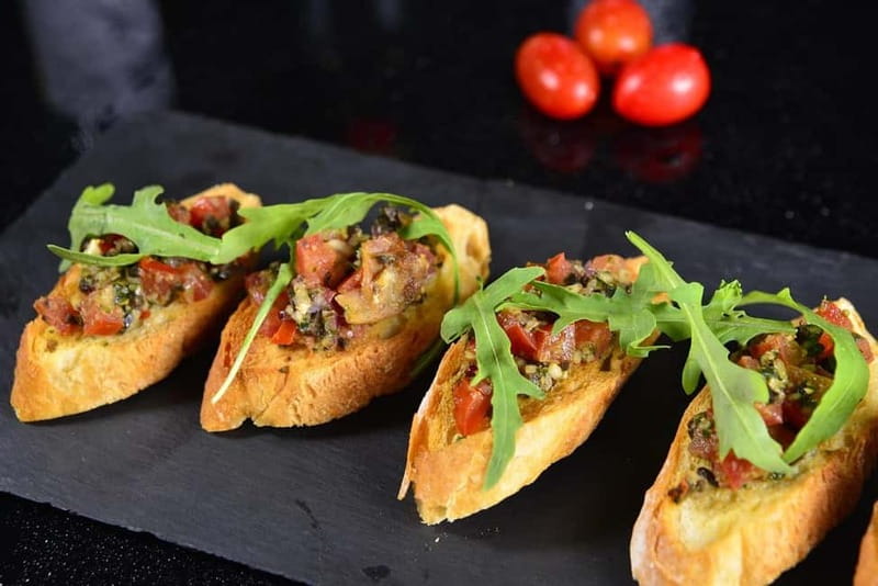 Seville: Authentic Tapas & Wine Tour with Local Expert - Key points at a glance