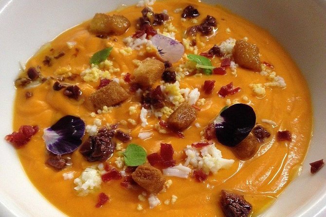 Seville Food Tour: Tapas, Drinks and Delights with a Local - Why this Seville food tour works