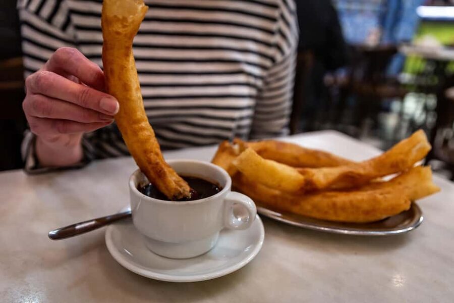 Seville: Food Tour with 10 Tastings of Tapas, Ham, Churros - Key points to know before booking