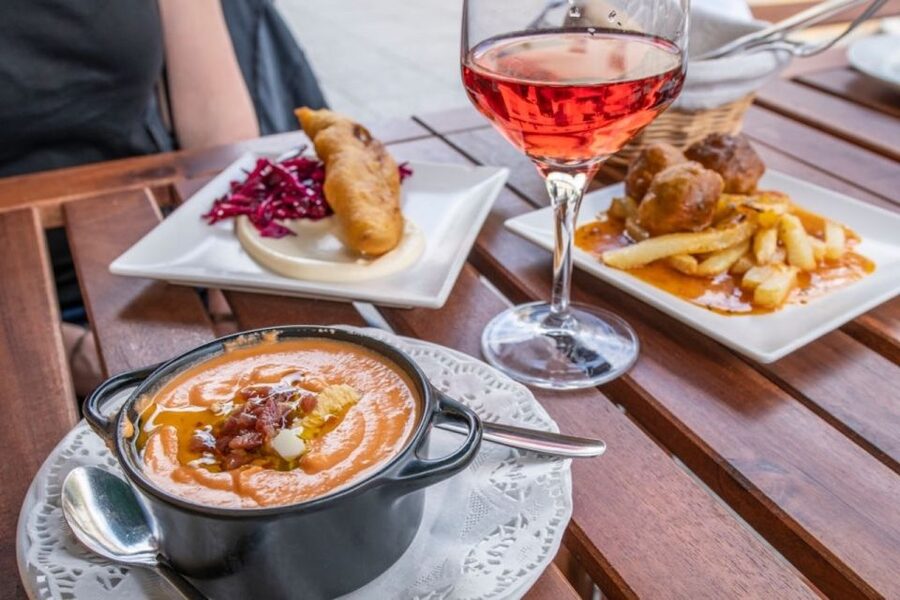 Seville: Half-Day Flamenco & Tapas Night - The flamenco performance is the main event