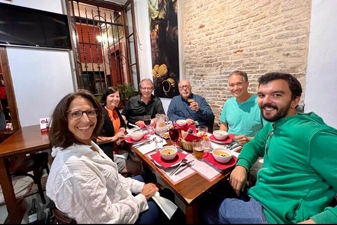 Seville Jewish Quarter Small Group Tour with Tapas and Drinks - Hidden domestic history in a preserved house