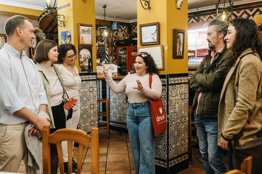 Seville: Private Tapas & History Tour in Triana Neighborhood - Bar Santa Ana and a first glass of vermouth