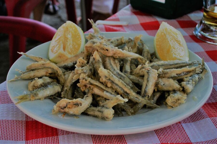Seville: Tapas and Flamenco Experience - The meaning of tapear in Seville