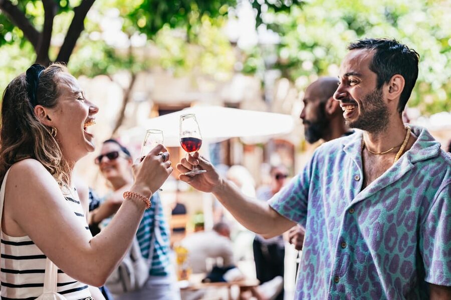 Seville: Tapas, Taverns and History Guided Walking Tour - Practical details that affect the experience